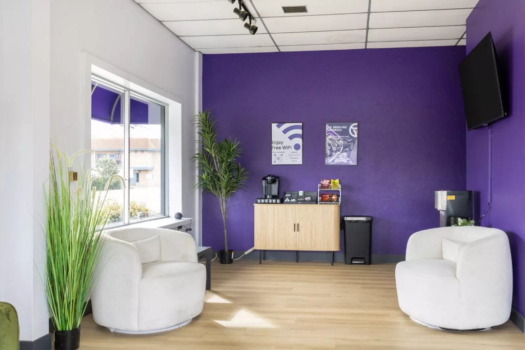 Stress-Free lounge