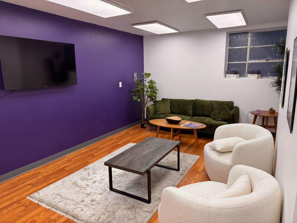 Stress-Free lounge seating
